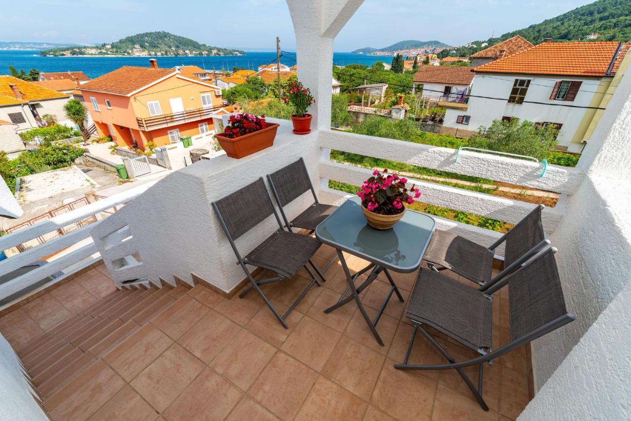 Apartman Dunatov Preko Dış mekan fotoğraf